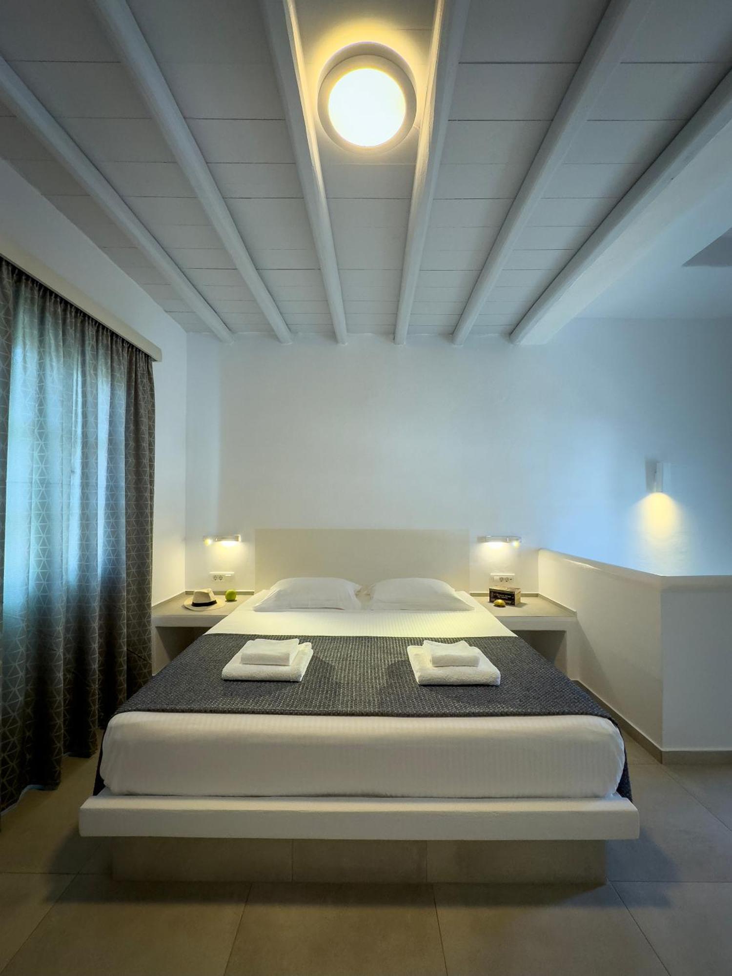Aneton Residences Folegandros Karavostasis  Esterno foto