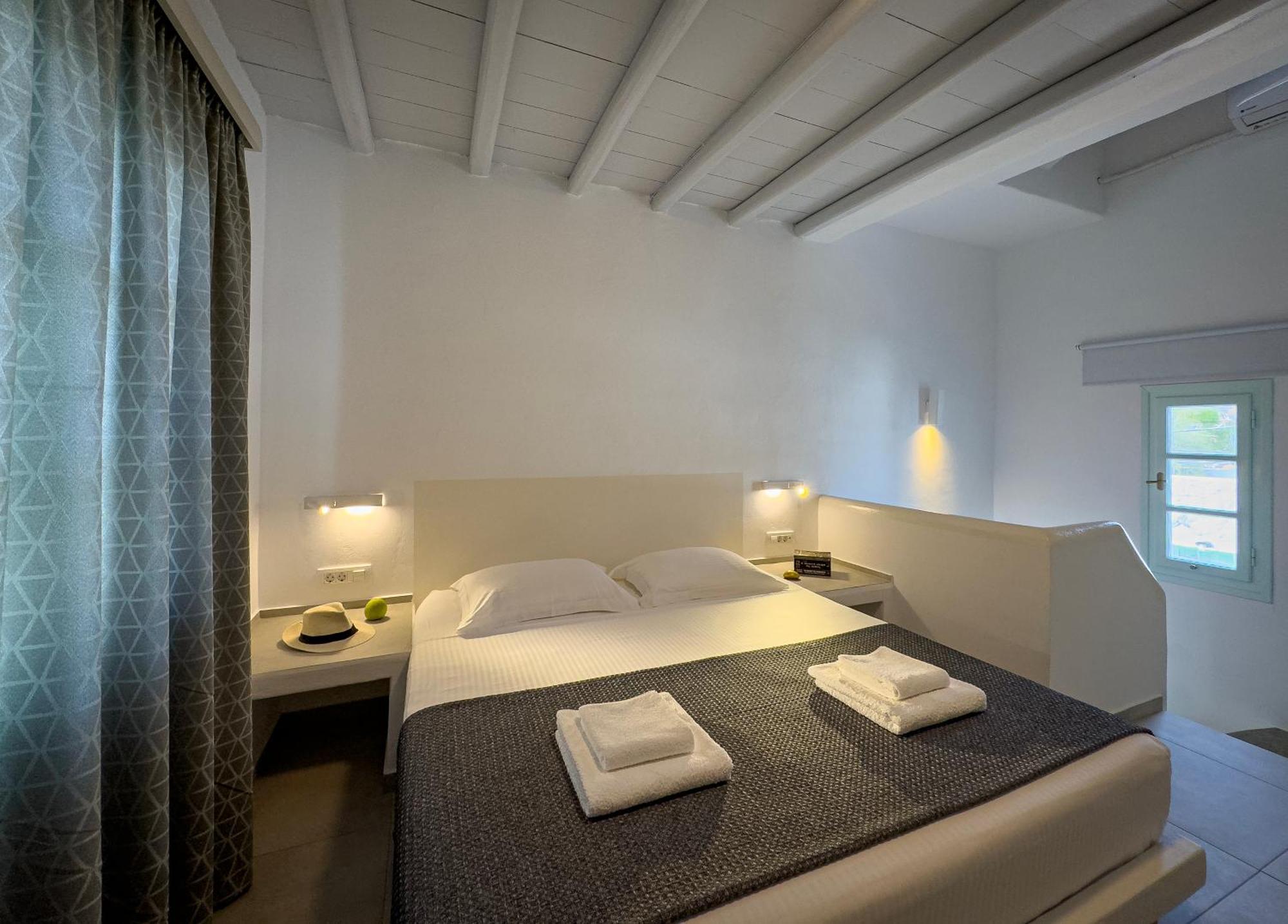 Aneton Residences Folegandros Karavostasis  Esterno foto